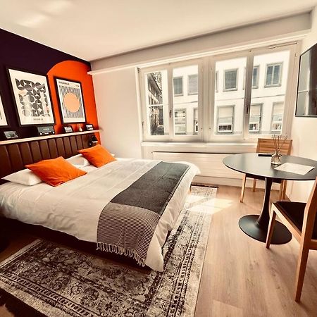 Cozy Studio Apartment Unit 11 In Center Of Zurich Exterior photo